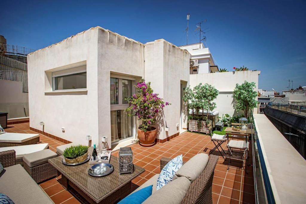 Mini Hotel In The Heart Of Sevilla For Exclusive Usage Buitenkant foto