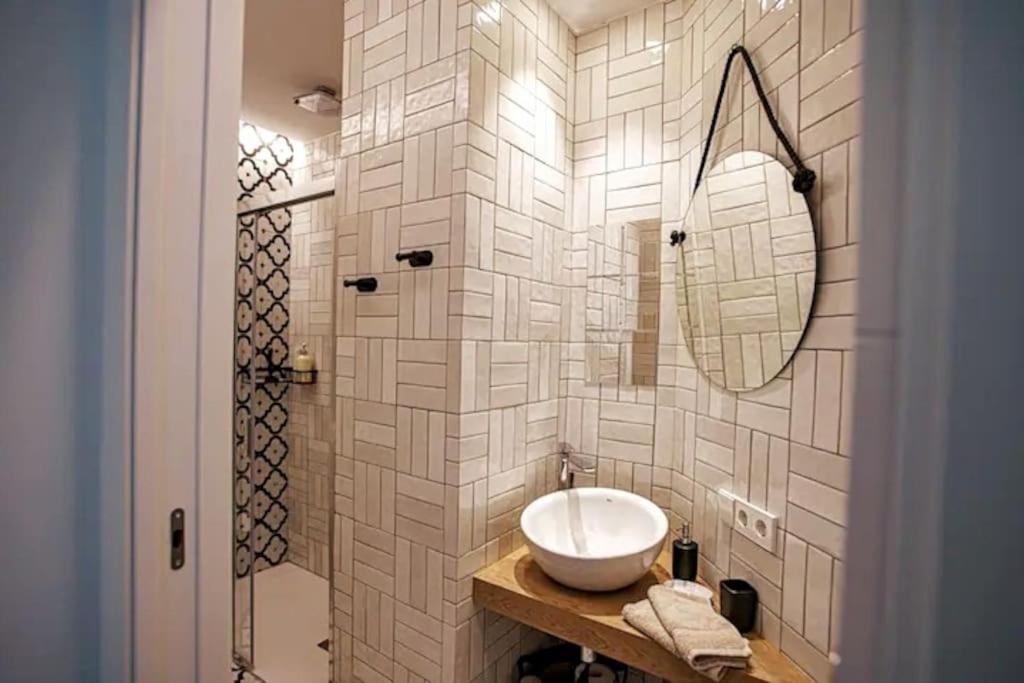 Mini Hotel In The Heart Of Sevilla For Exclusive Usage Buitenkant foto